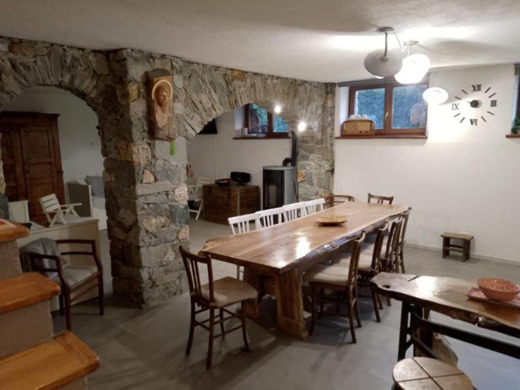 Strada Antica Bed and Breakfast Novalesa Buitenkant foto